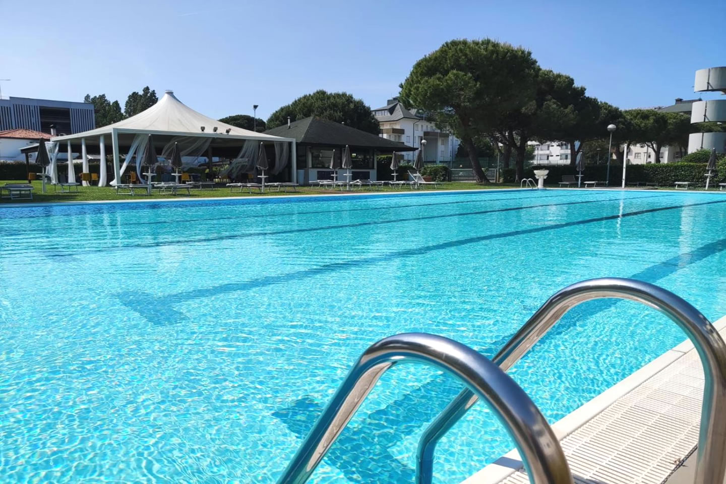 Piscina dell'hotel Lignano Sabbiadoro