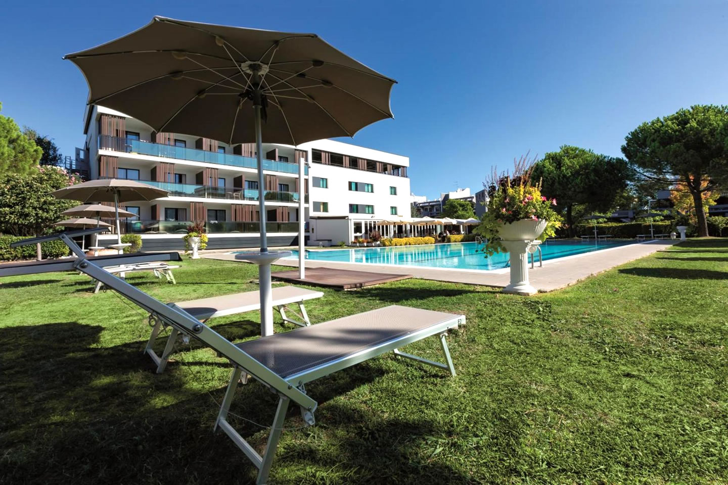 Hotel con piscina a Lignano Sabbiadoro